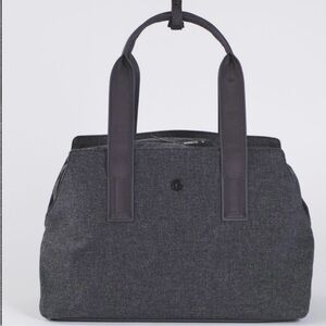 Lululemon Go Getter Bag (Heat)
Heathered Dark Grey